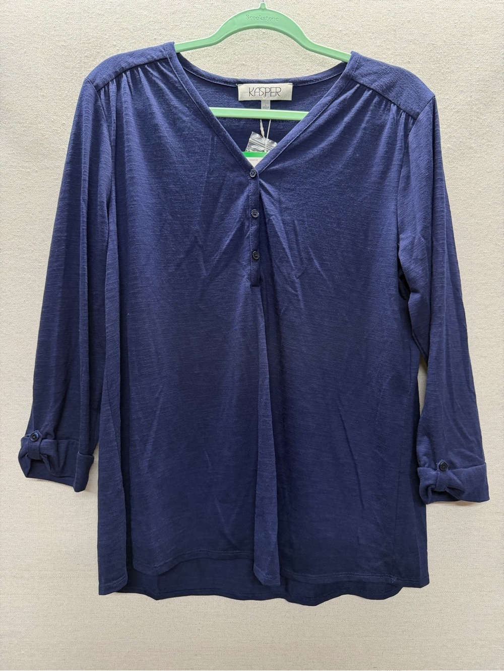 NWT Kasper V-Neck Button-Front Top - size L